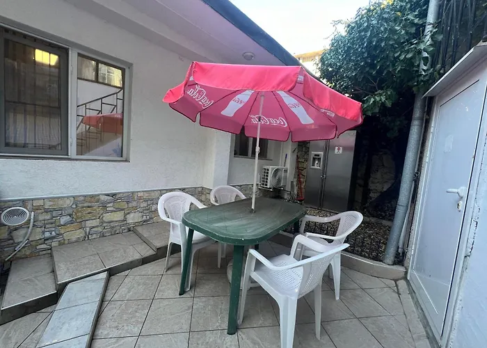 Sea Апартаменты